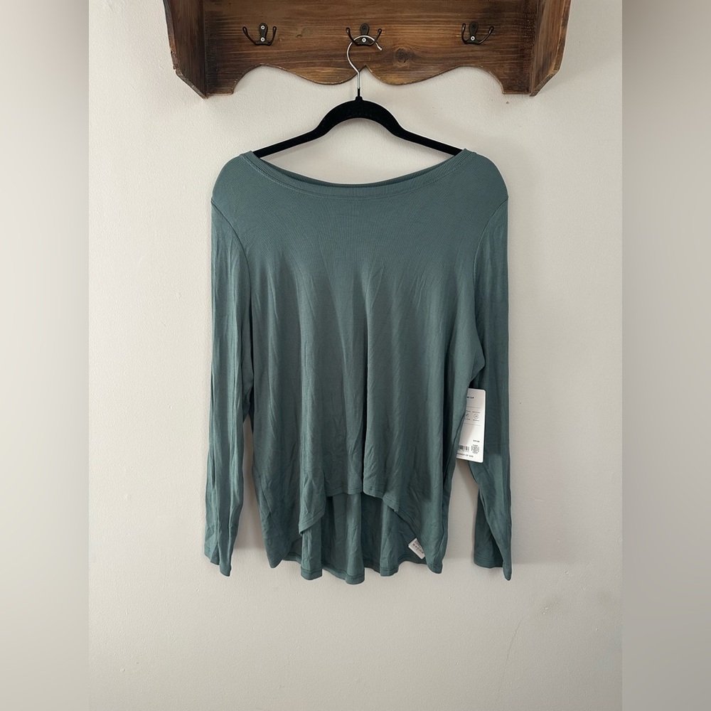 Athleta Sage Long Sleeve Top
